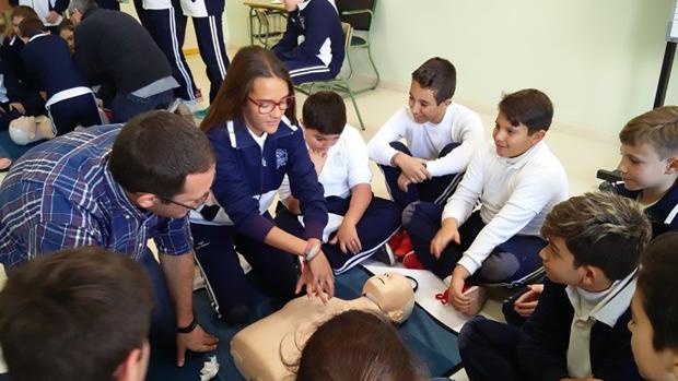 Aprendiendo a salvar vidas en Dos Hermanas