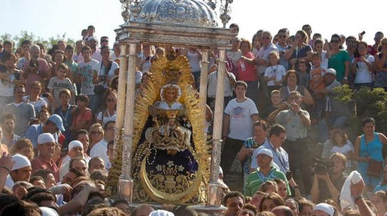 El lunes después de la romería en honor a Nuestra Señora de Setefilla será fiesta local