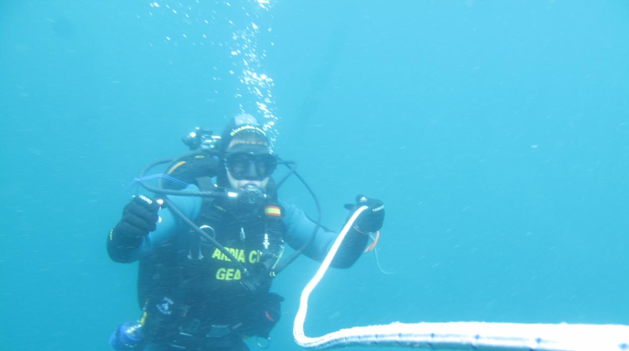 Aparece el cuerpo sin vida del buzo desaparecido frente a las costas de Barbate