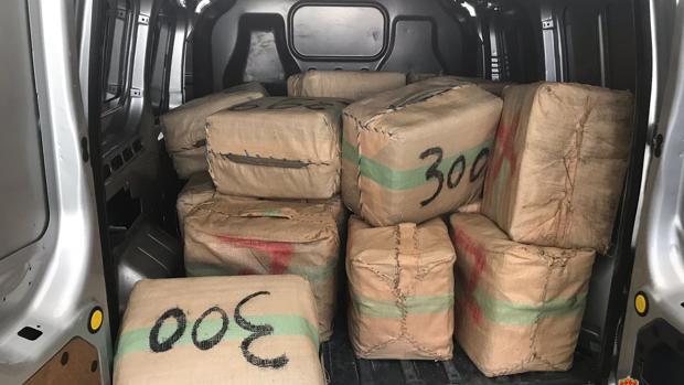Intervenidos 540 kilos de hachís en una furgoneta en La Línea