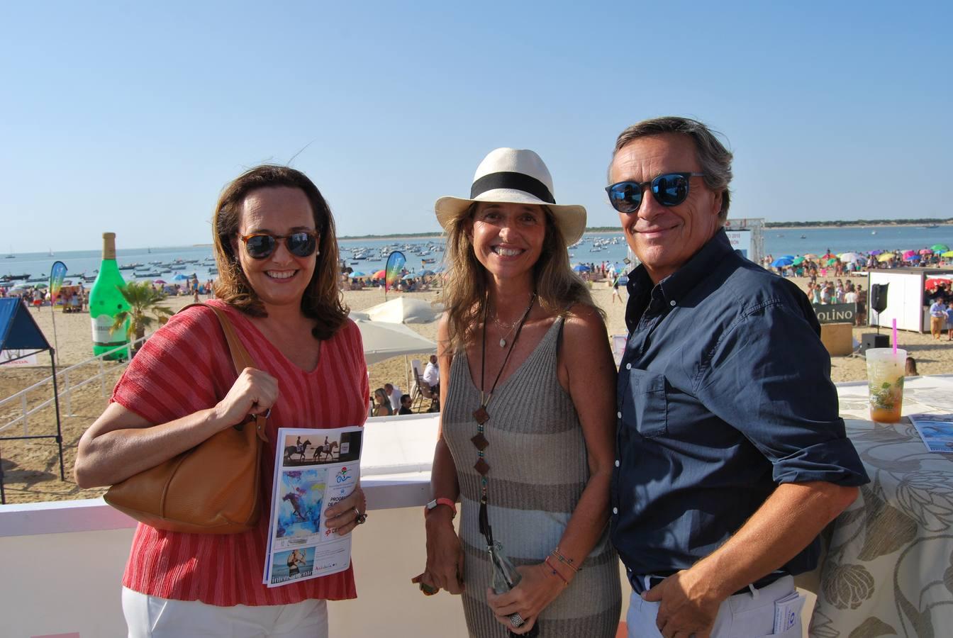 Montserrat del Cuvillo, Elena Caso y Manu Laviña. 