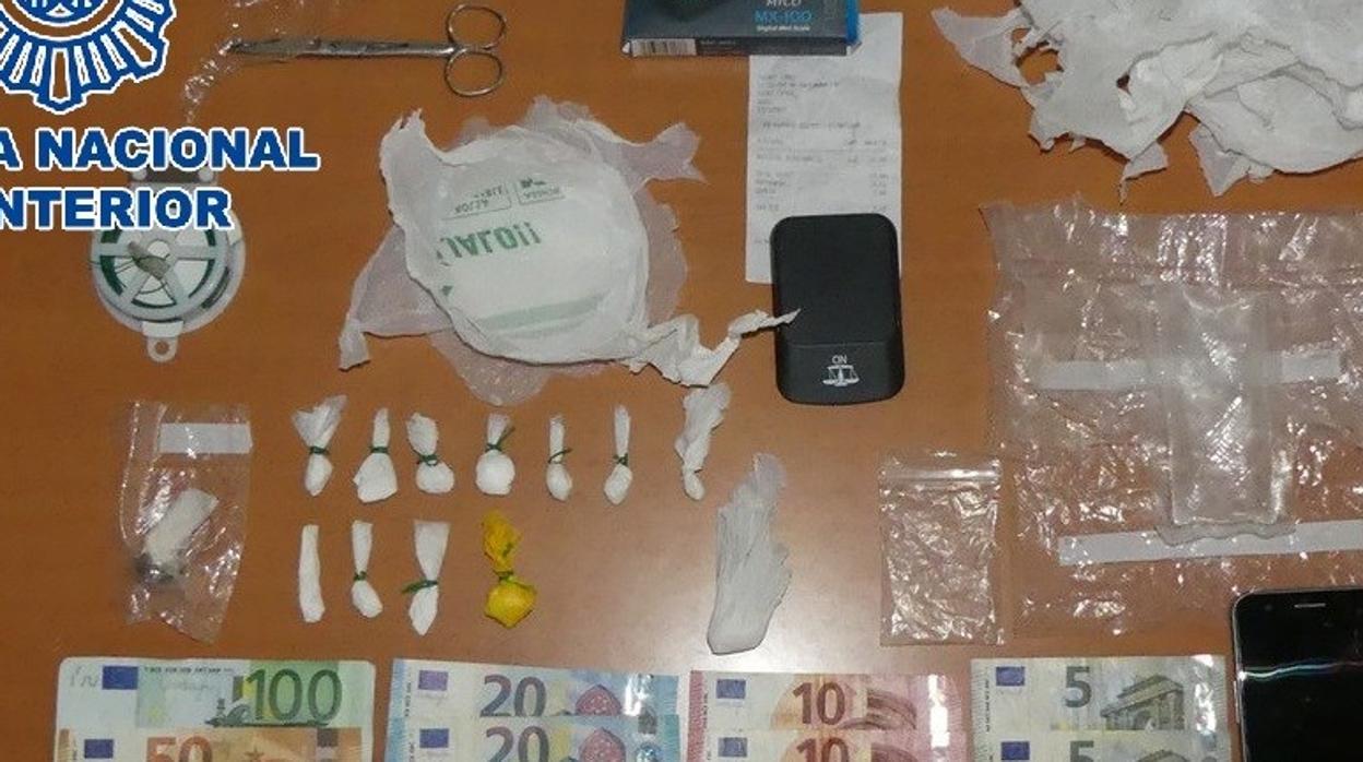 Detenido un hombre en Cádiz por menudeo de cocaína