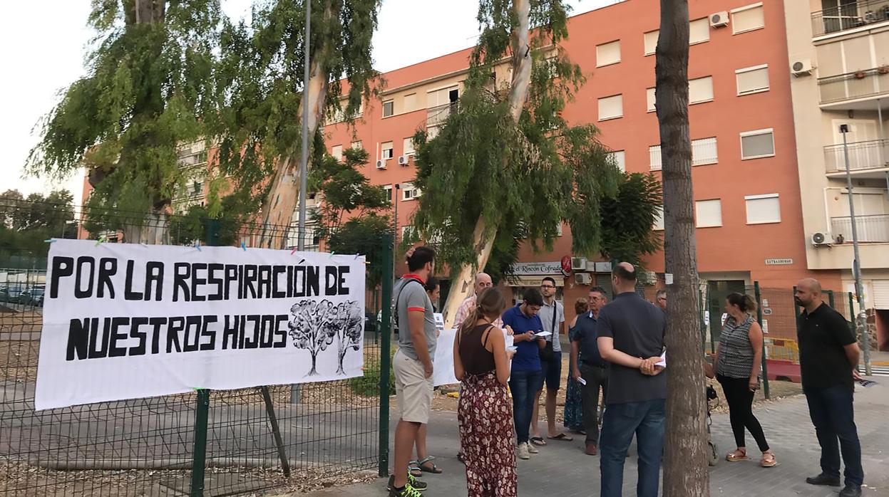 Los vecinos se concentraron en la zona al inicio de las obras previstas por los operarios municipales