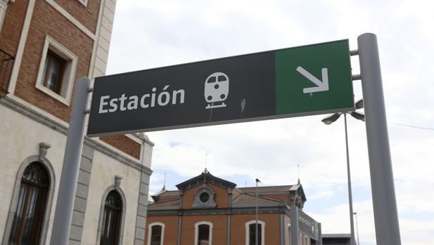 La doble avería eléctrica en los trenes de Cádiz y Sevilla queda solventada