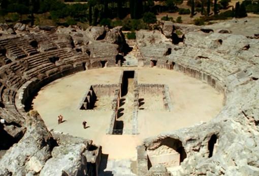 El anfiteatro, visto desde el aire en «Andalucía siempre», de Lebrón