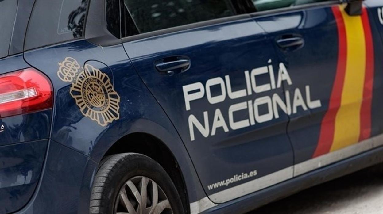 Dos detenidos como presuntos autores con arma de fuego en un banco en Algeciras