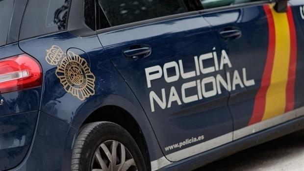 Dos detenidos como presuntos autores con arma de fuego en un banco en Algeciras