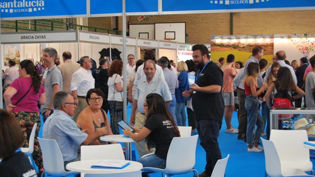 Un día de ocio en Agroporc entre animales y exhibiciones de cocina en directo