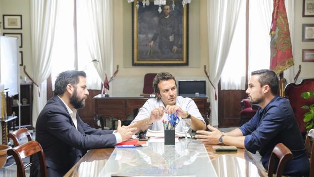 La comisión de seguimiento de los presupuestos se queda en nada