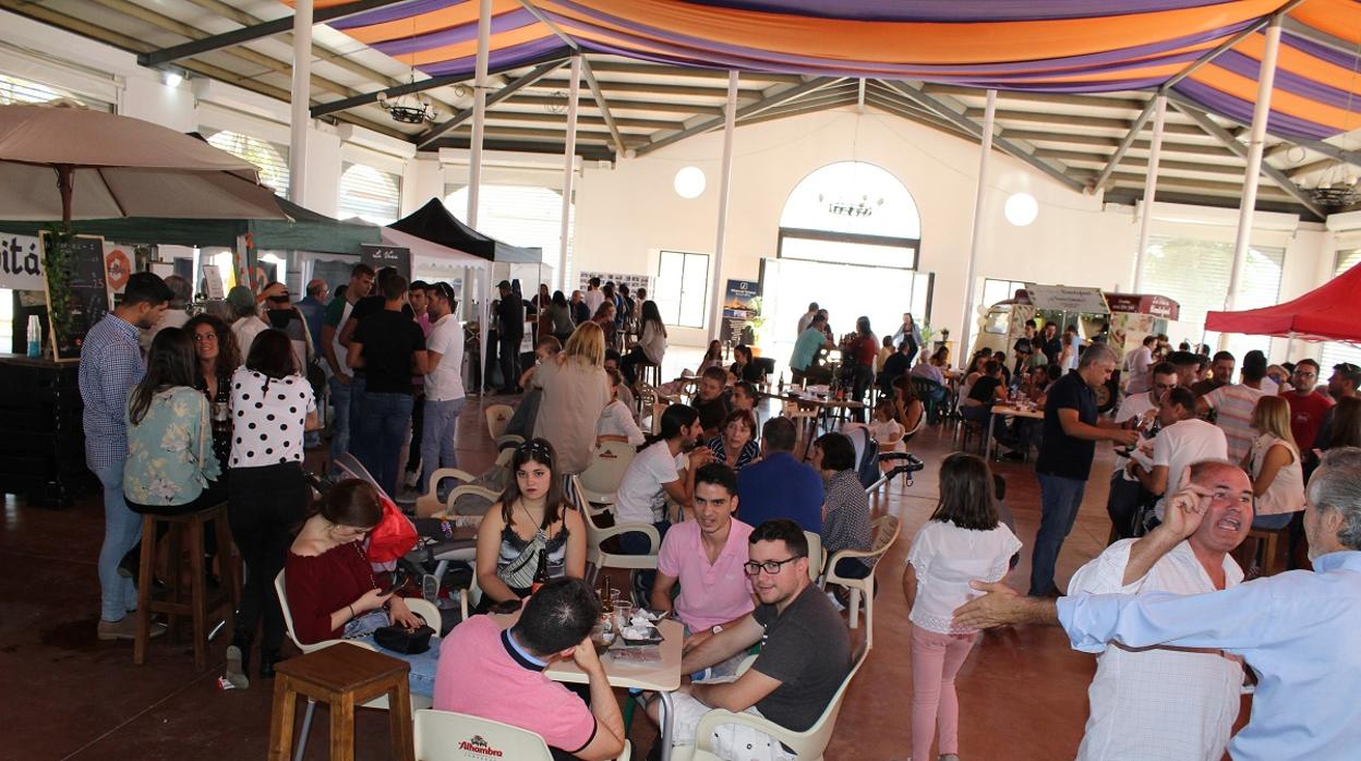 Fuentes de Andalucía organiza este fin de semana su III Feria de la Cerveza Artesana