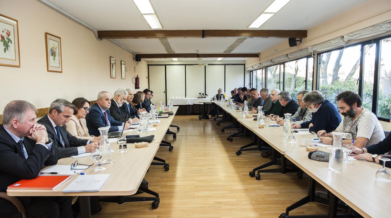 Imagen de una de las reuniones del plan industrial celebrada en Madrid