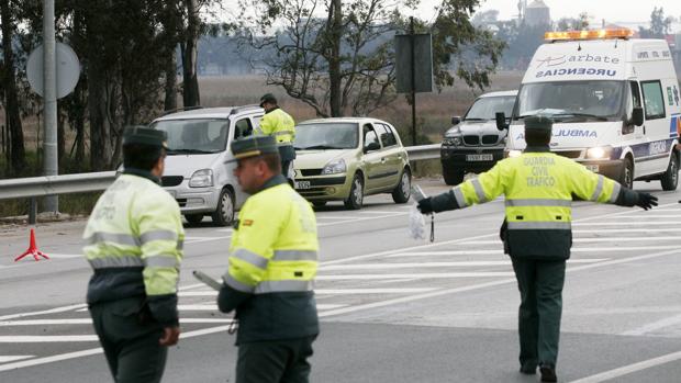 Velocidad y cinturón acaparan las multas en Cádiz de la última campaña de Tráfico