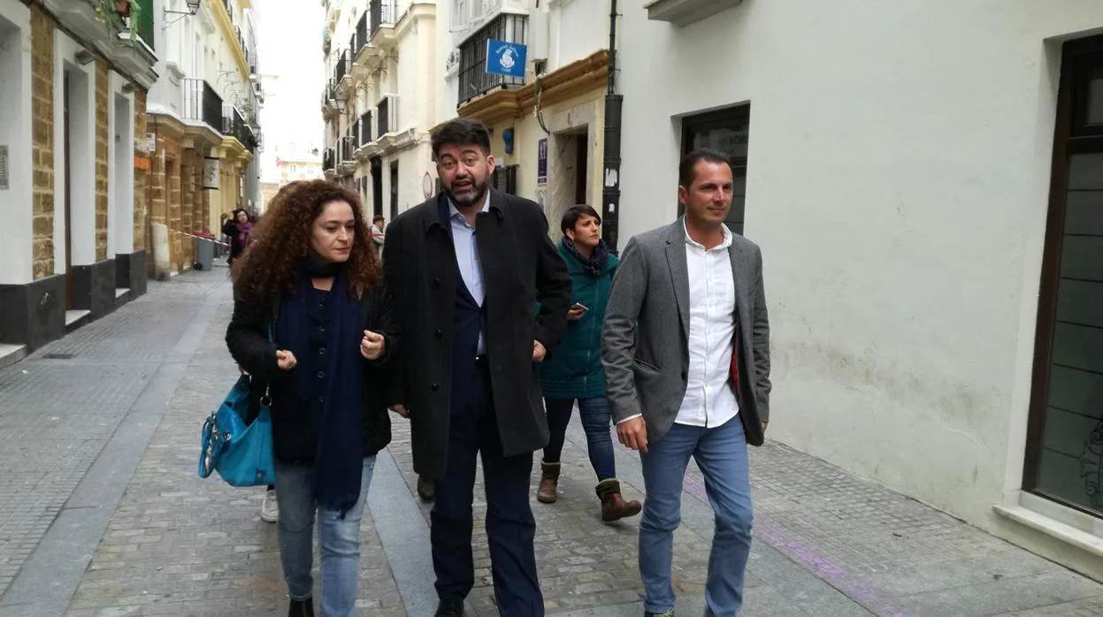 Nieto: «Un gobierno de Adelante Andalucía paralizará de inmediato la venta de vivienda pública»
