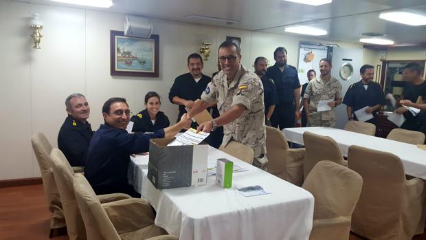 Así han votado los militares gaditanos desplegados en misiones internacionales