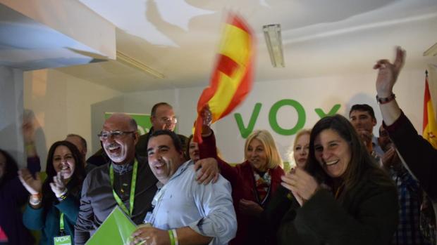 VOX se hace grande en Jerez, Campo de Gibraltar y en la Bahía