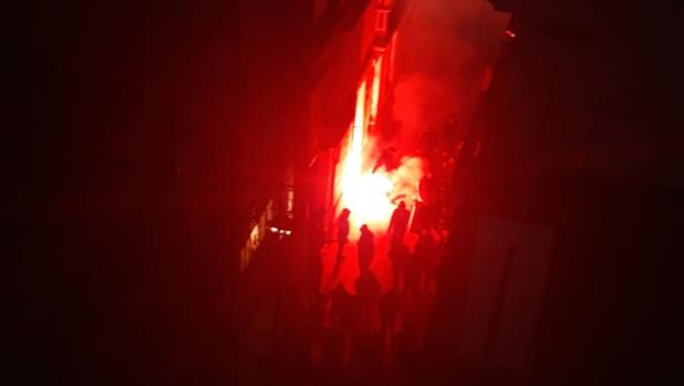 VÍDEO: Incidentes en la manifestación contra Vox de Cádiz