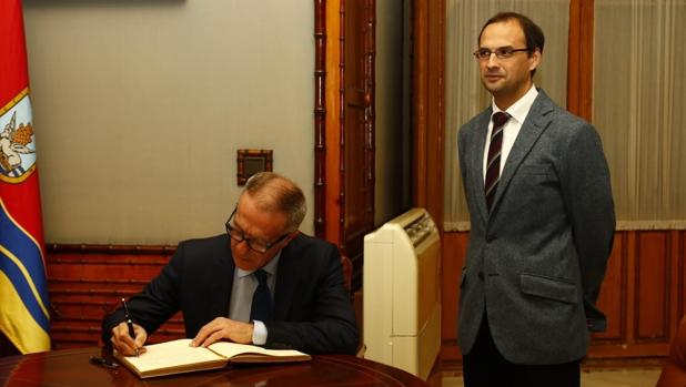 Visita ministerial a Sanlúcar por los proyectos del V centenario de la primera circunnavegación