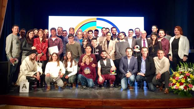 La Junta en la entrega de los Premios Cádiz Joven 2018