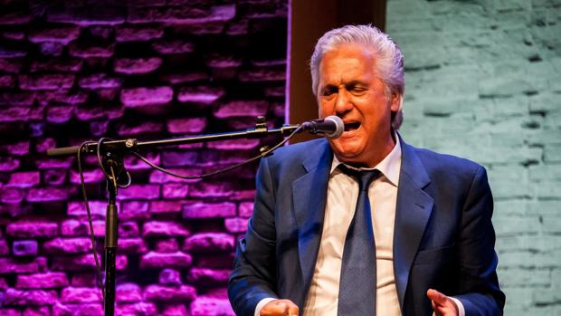 El alcalde de Algeciras traslada el pesar de la localidad natal de Chiquetete por su muerte