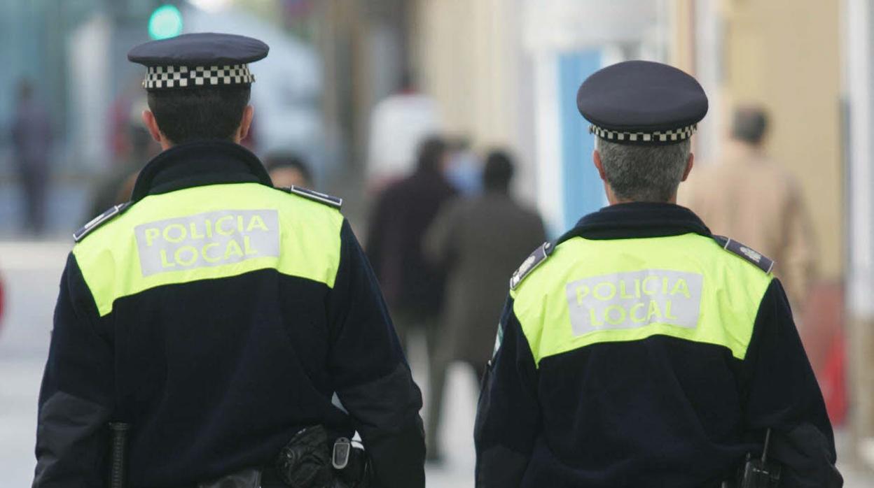 El PP pide una mayor coordinación entre Policía Local y Nacional.