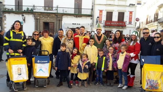 Correos recoge las cartas para los Reyes Magos en el Hospital y otros centros de asistencia social de El Puerto