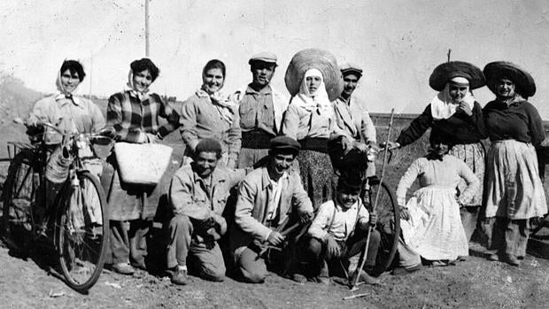 Un recorrido fotográfico y sentimental por la historia de El Palmar de Troya