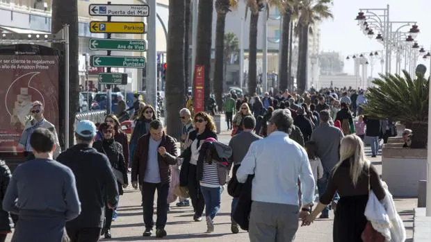 Cádiz vio mermada su población en el año 2017.