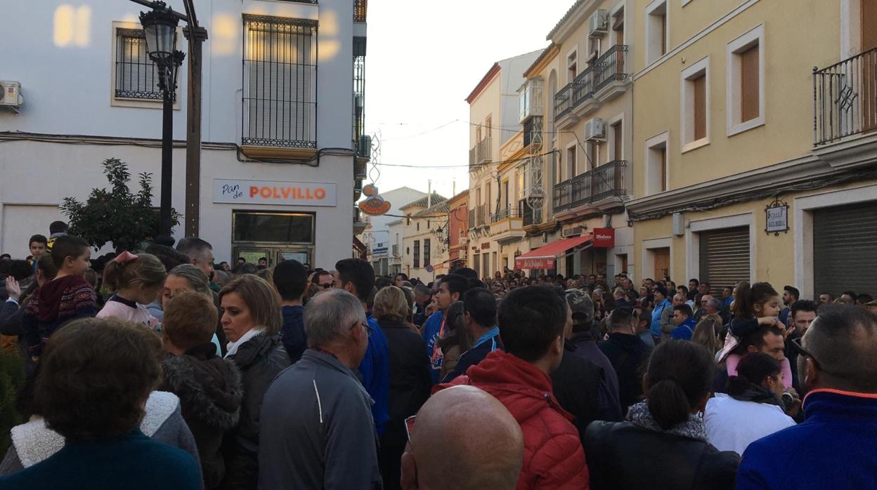 Más de 2.000 personas se echan a la calle para reclamar más seguridad tras los incidentes de anoche