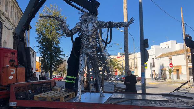El vanguardista monumento al Abate Marchena llega a Utrera para homenajear su figura
