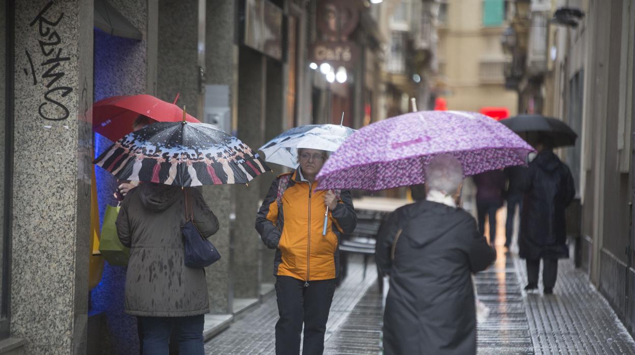 El tiempo en Cádiz: Los coletazos de la borrasca Gabriel dejan lluvias en Cádiz hasta el viernes