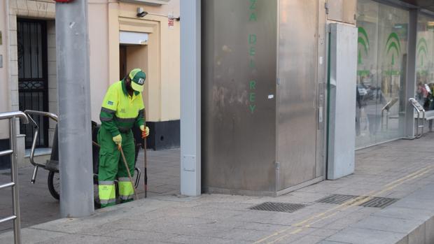 El PP apoyará que la adjudicación de la recogida de la basura quede sobre la mesa