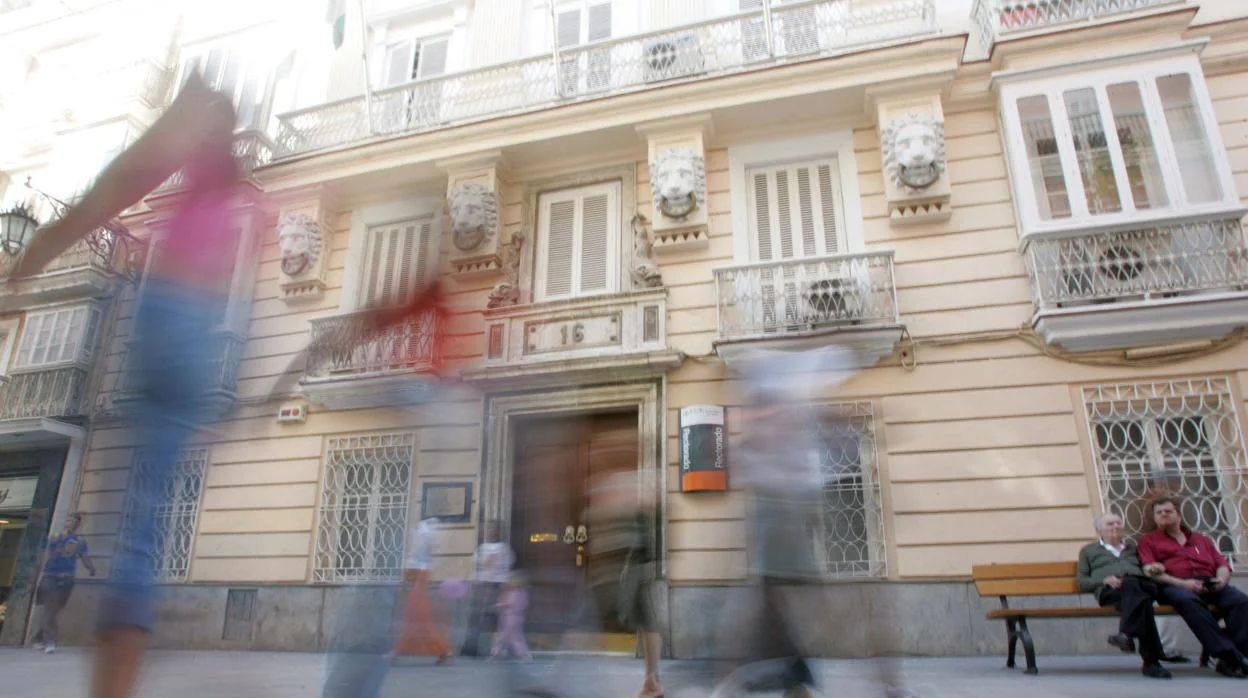 La Universidad de Cádiz afronta sus elecciones en un momento decisivo