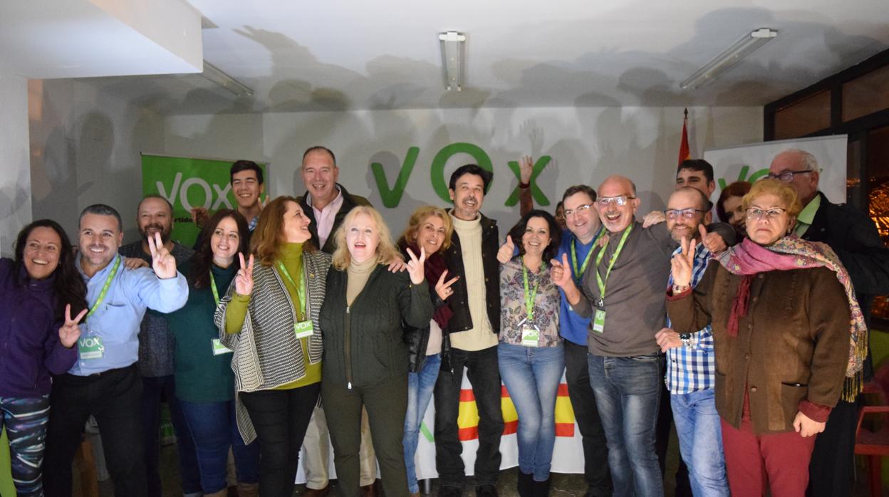 Miembros de Vox en la provincia celebrando los resultados de las elecciones andaluzas.