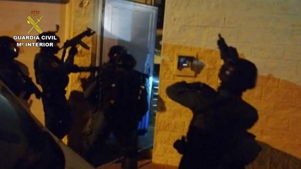 Cae una red de tráfico de personas y de drogas asentada en Campo de Gibraltar