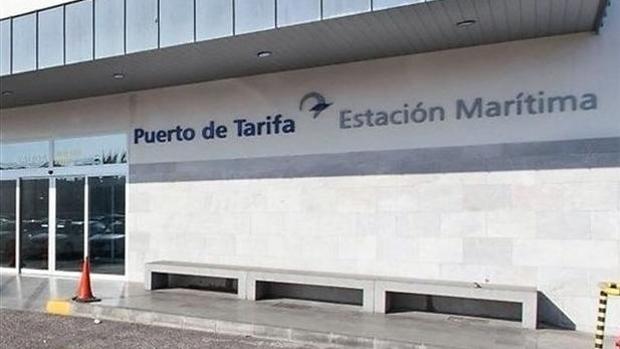 El puerto de Tarifa vuelve a cerrar a causa del temporal