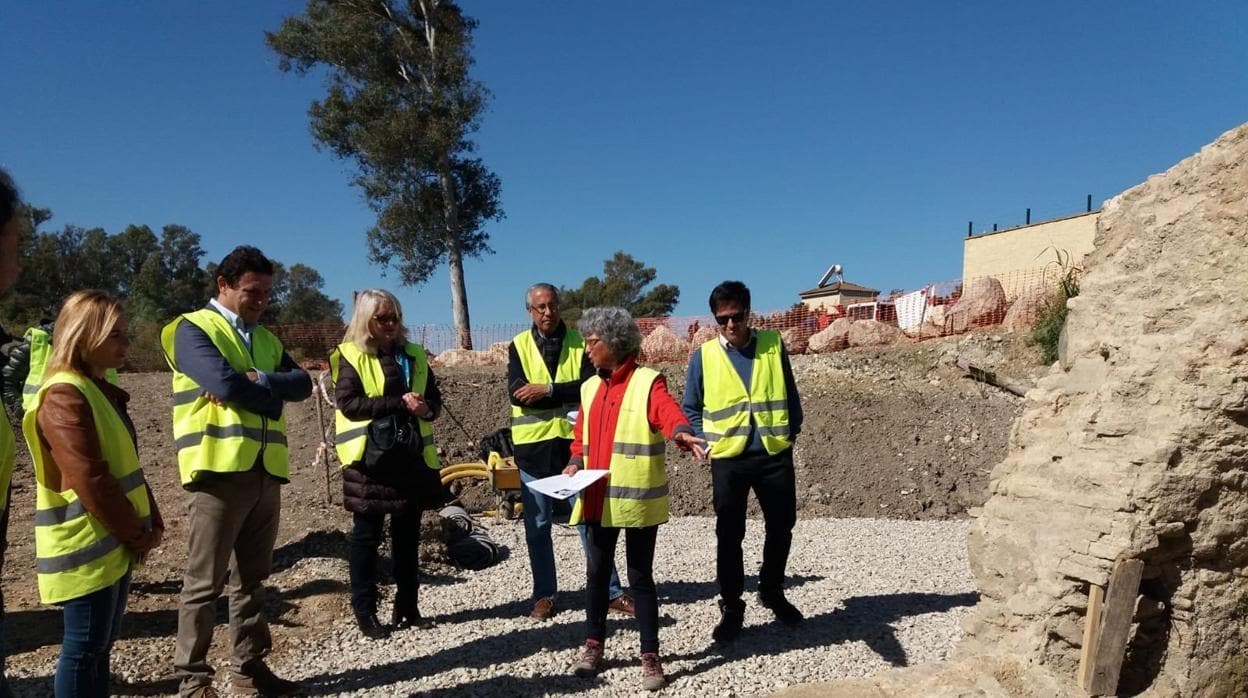 Hallan restos de un molino singular romano en un yacimiento de la barriada rural de La Corta en Jerez
