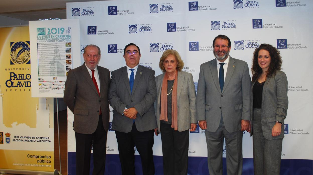 Universidad, Diputación y Ayuntamiento colaboran para dar forma a la iniciativa formativa
