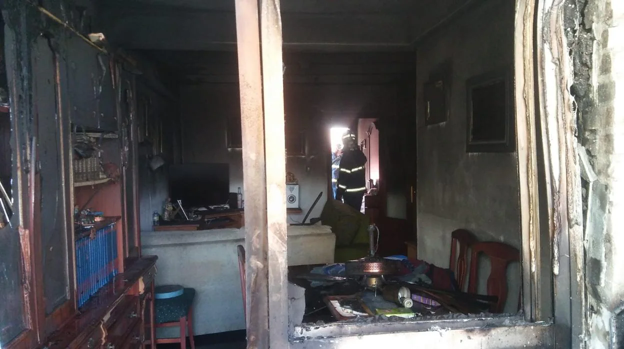 Alarma por el incendio de una terraza en San Fernando