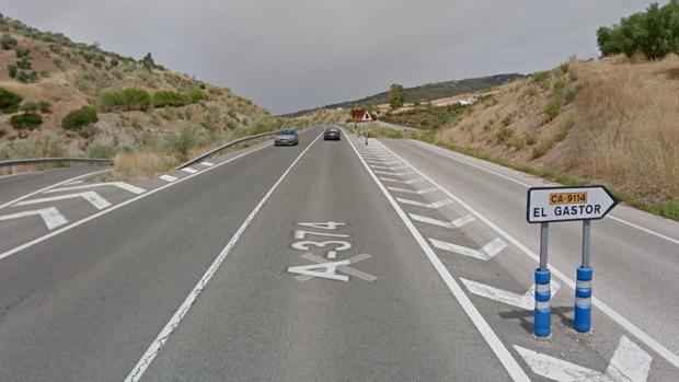 Muere una persona al incendiarse su vehículo en la Sierra de Cádiz