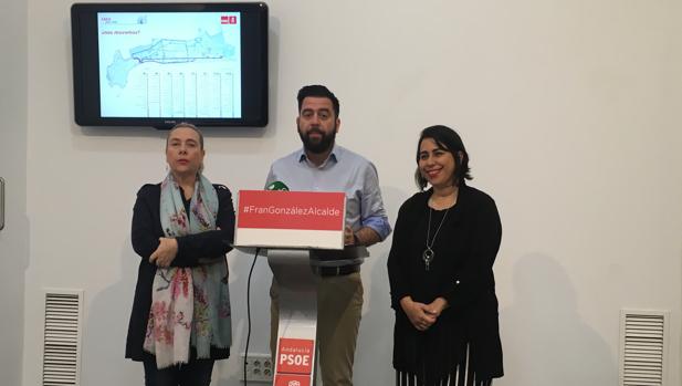 El PSOE presenta su plan de transporte urbano con la plaza de Sevilla como centro neurálgico