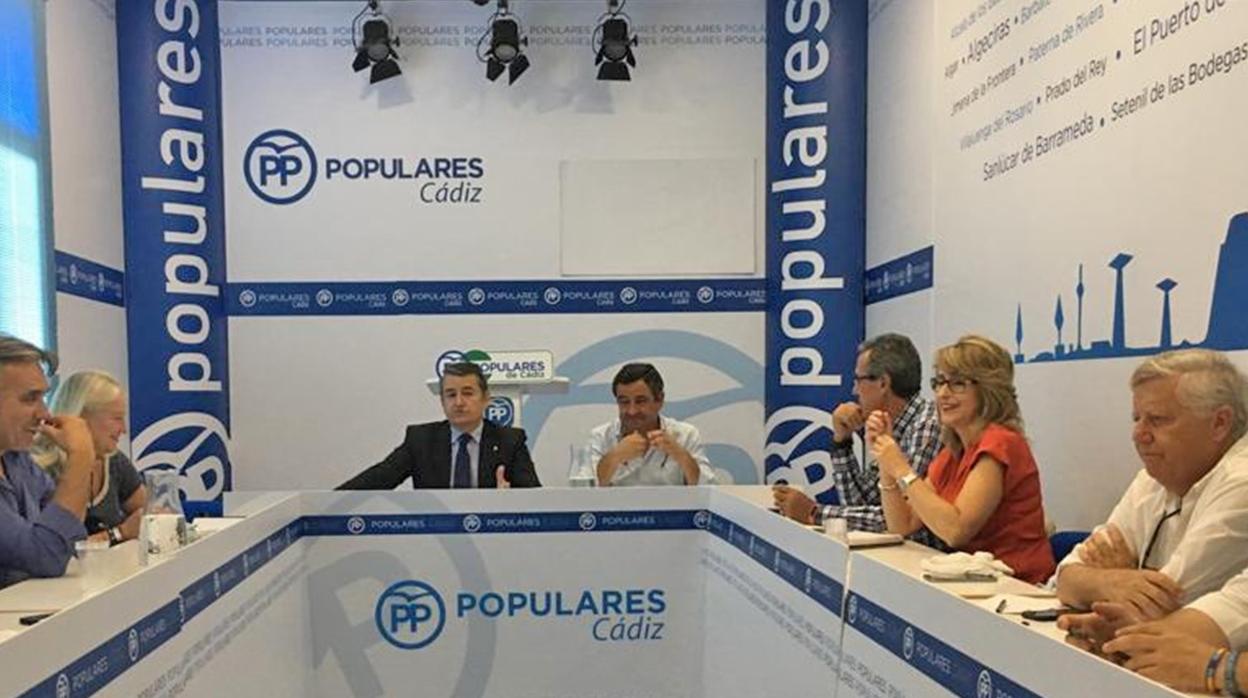 Sanz: «El PP de Cádiz cuenta con el mejor cartel electoral para las próximas elecciones municipales»