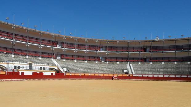 Grietas en la Plaza de Toros de El Puerto obligan a realizar obras de emergencia