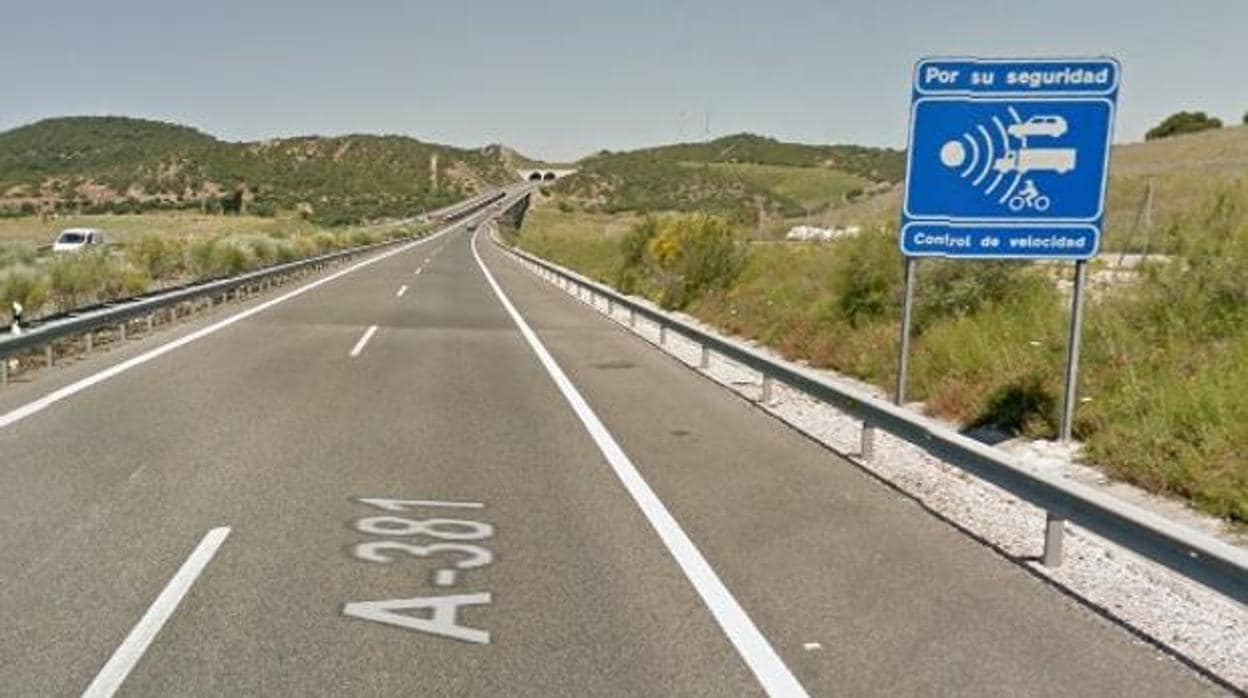 Cazado un Lamborghini que circulaba a 224 km/h por la autovía Jerez-Los Barrios