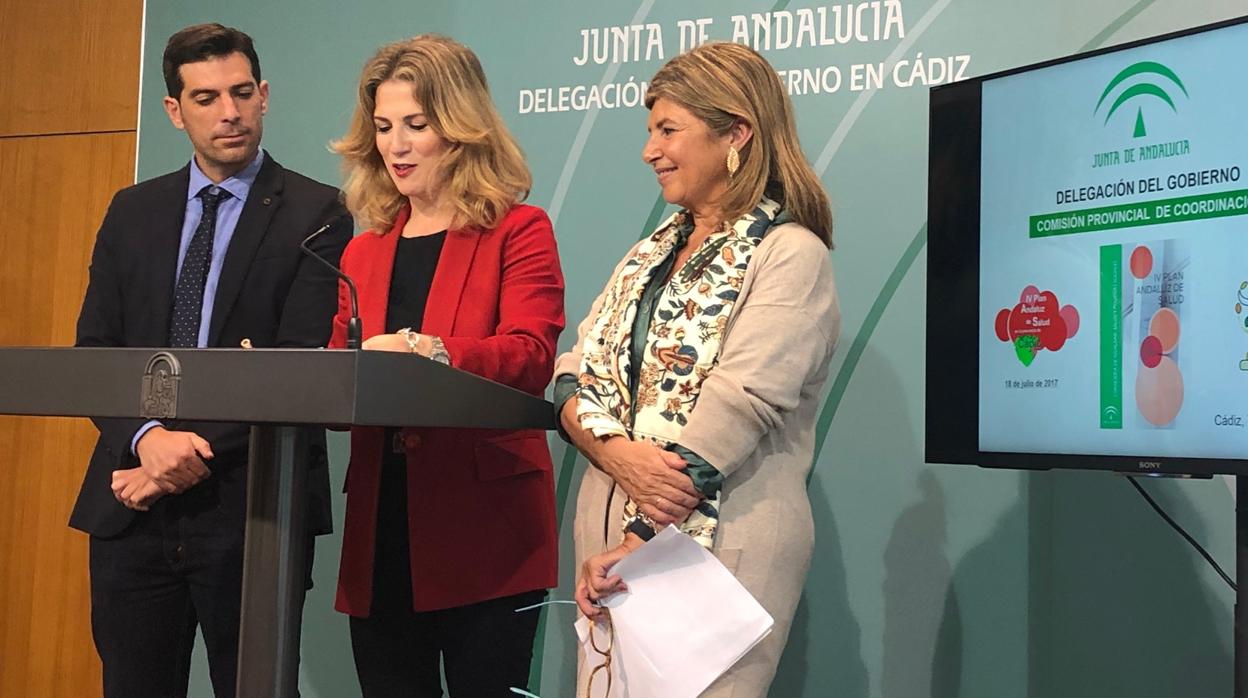 José Antonio Mulero, Ana Mestre e Isabel Paredes