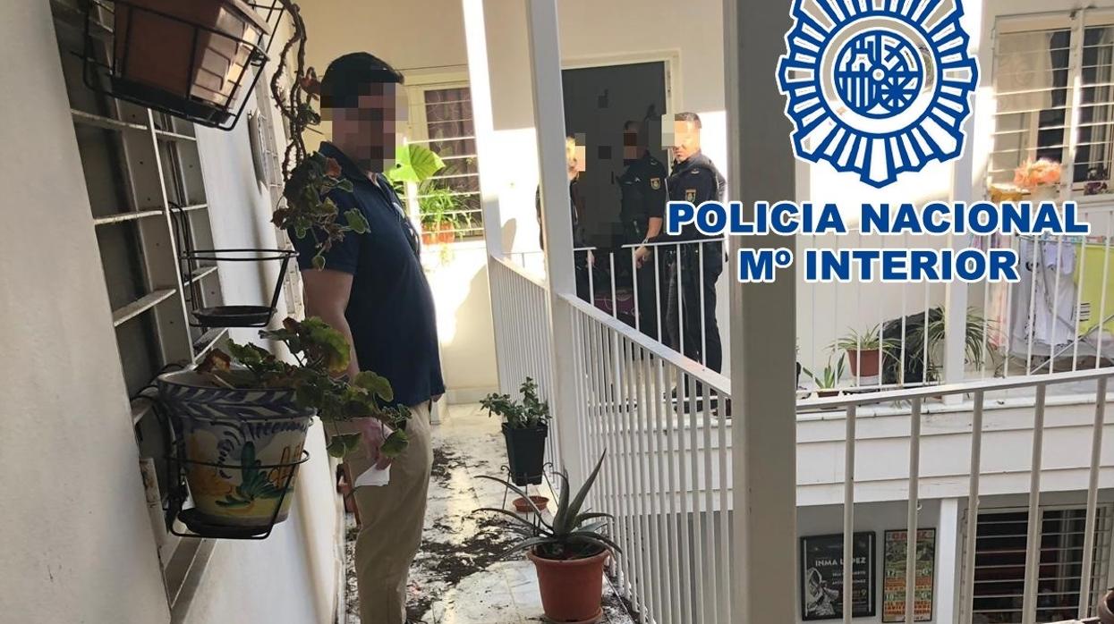 Libertad con cargos para los detenidos por pegar y retener a una joven en Cádiz