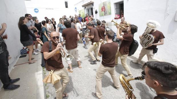 El premio Grammy, Richard Bona, cabeza de cartel del Festival Jazz Vejer 2019