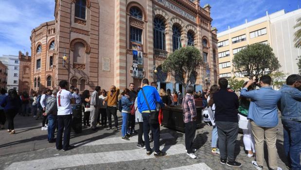 Calendario de homenajes a Juan Carlos Aragón en todos los rincones de Andalucía: Sevilla, Málaga, Granada...