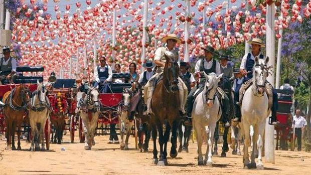 Se desconvoca la huelga de autobuses urbanos anunciada para la Feria de Sanlúcar