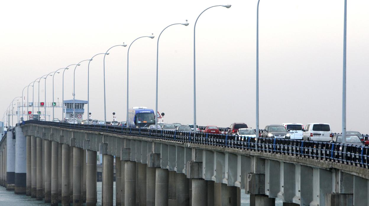 Vista parcial del puente de Carranza