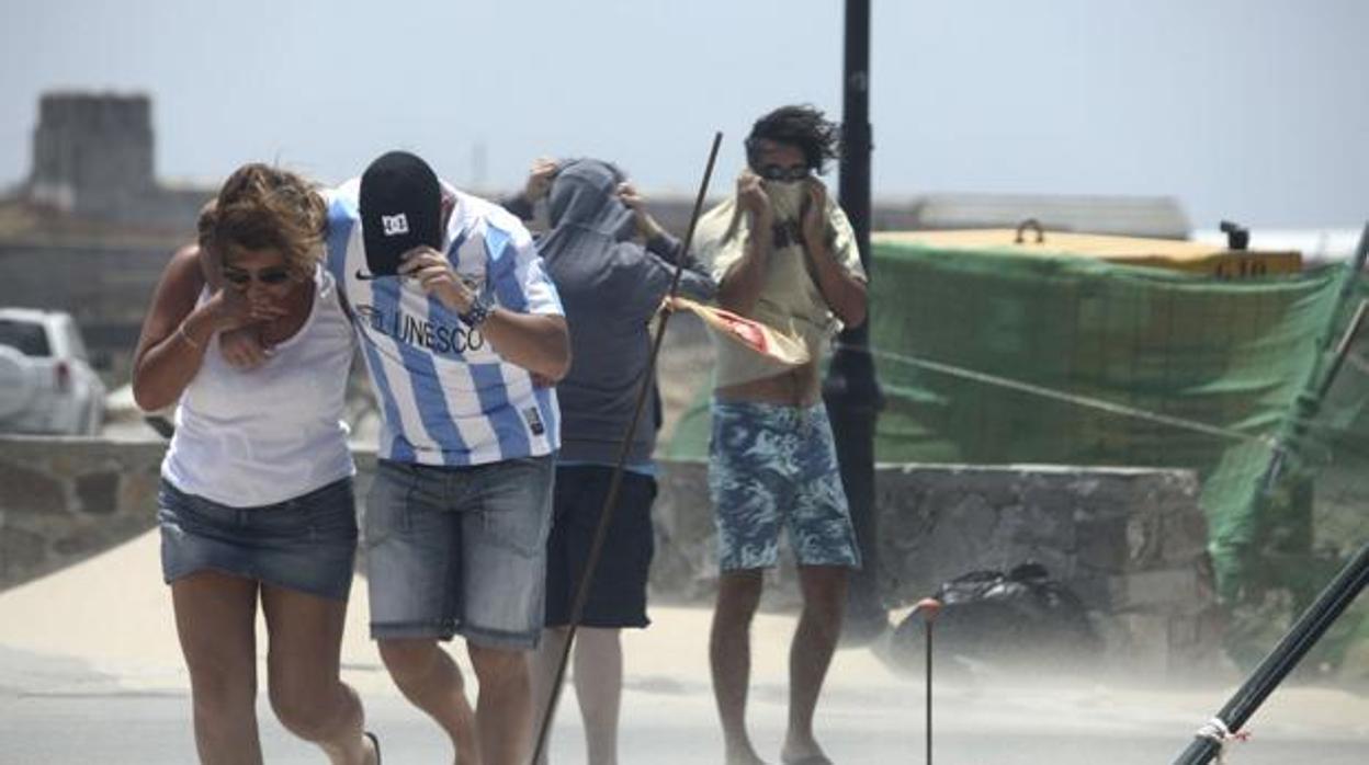 El tiempo en Cádiz: Continúa el levante en Cádiz